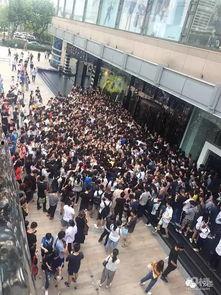 路人吃瓜合肥银泰